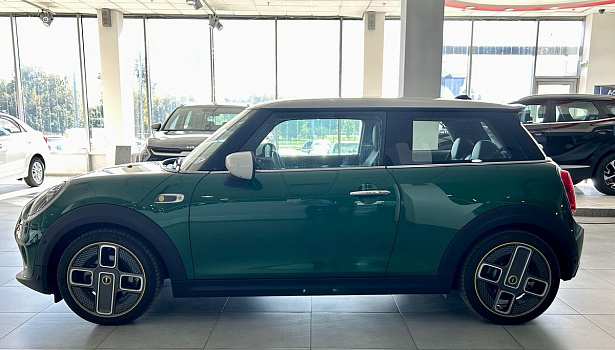 MINI Hatch 2019 Cooper SE Electro AT (184 л.с.) Зелёный 60914844 фото 2